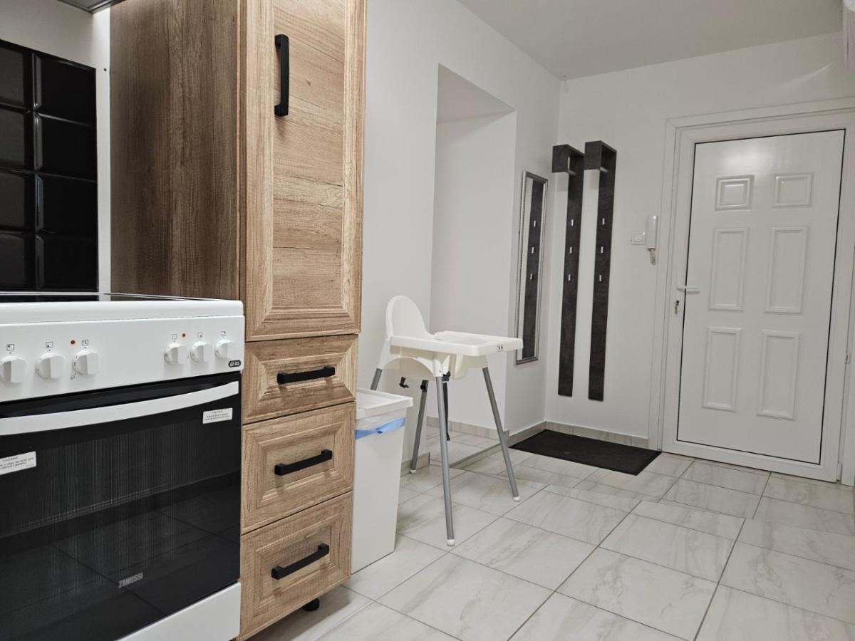 Holiness Apartmanok Segedin Dış mekan fotoğraf