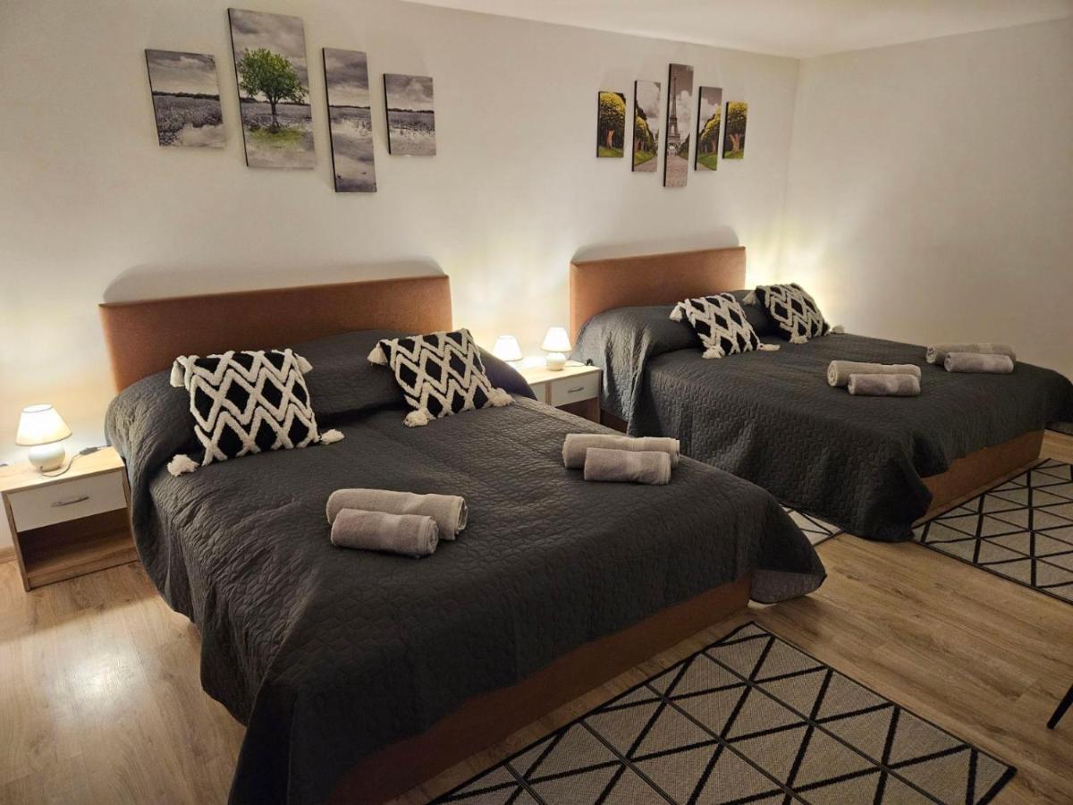Holiness Apartmanok Segedin Dış mekan fotoğraf